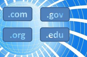 Internetové domény jako byznys: Jak podnikat s doménami a vydělat!