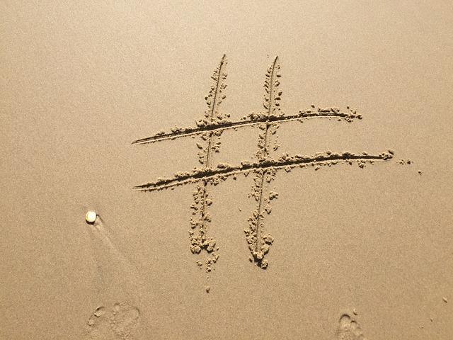 Vyzkoušejte různé typy hashtags pro rozmanitost ve vašich popiscích