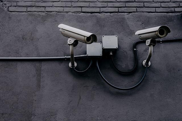 Monitorování a pravidelné aktualizace finančního plánu