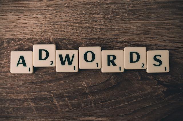 Kde najít nejnovější informace a návody ‌k‍ Adwords knize