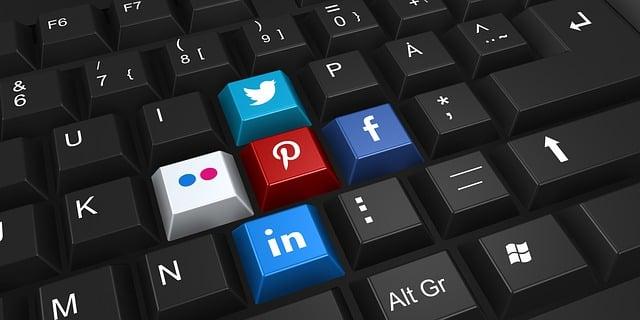 Propagujte svůj Pinterest účet prostřednictvím ostatních sociálních sítí